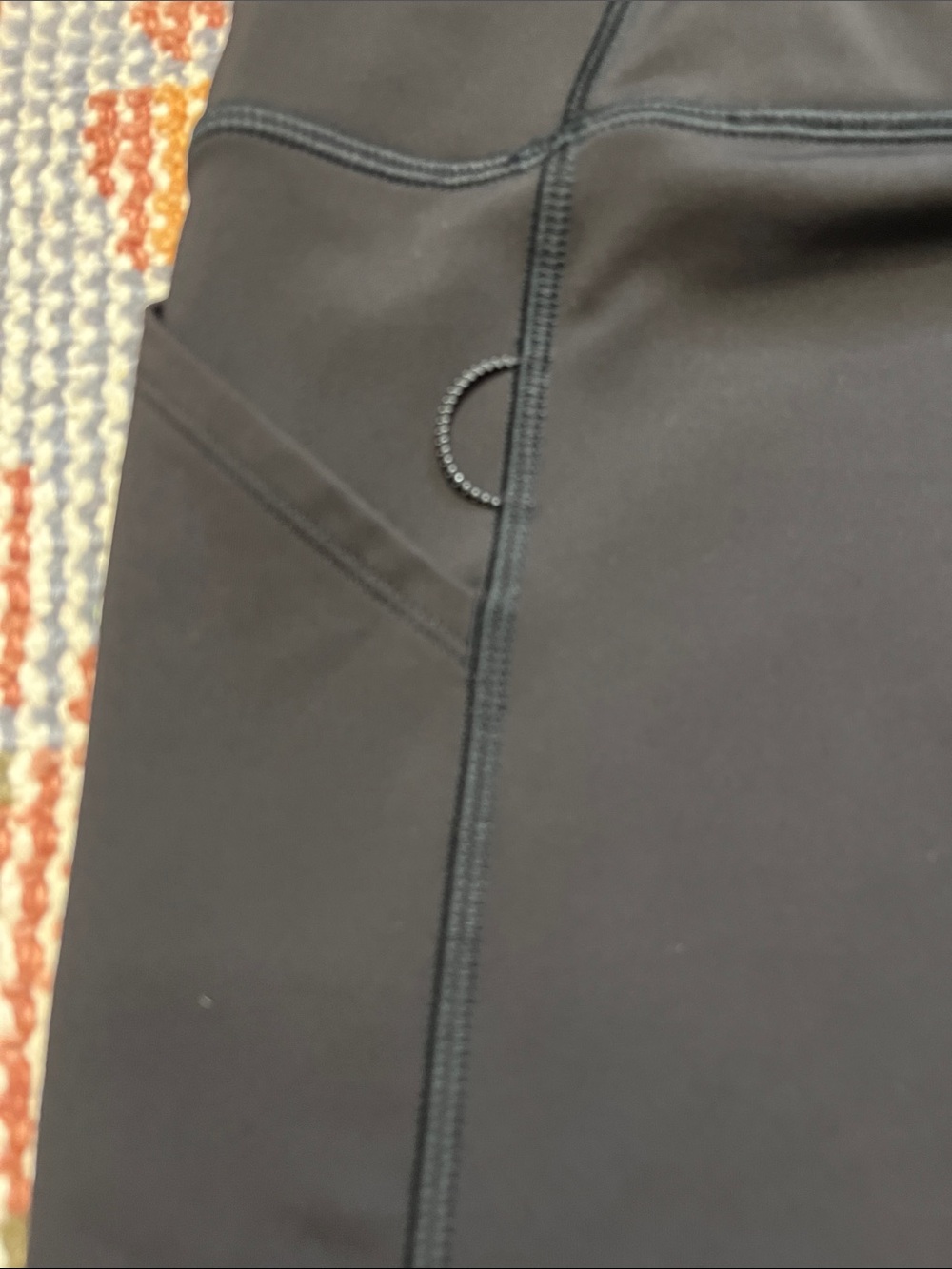 Athleta Rainier Cargo Tight – Women’s Medium – Black – Like New - Picture 10 of 11
